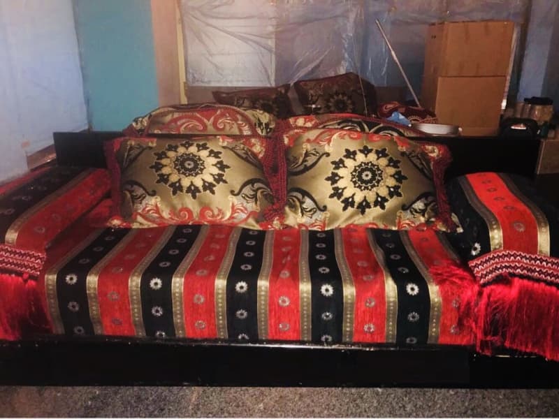 Orientalische Möbel / Sofa / Tische