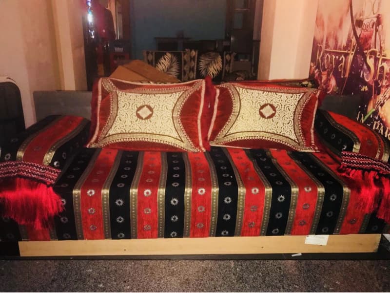 Orientalische Möbel / Sofa / Tische