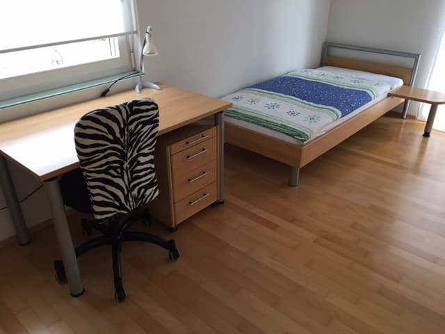 Jugendzimmer komplett - alles aufeinander abgestimmt