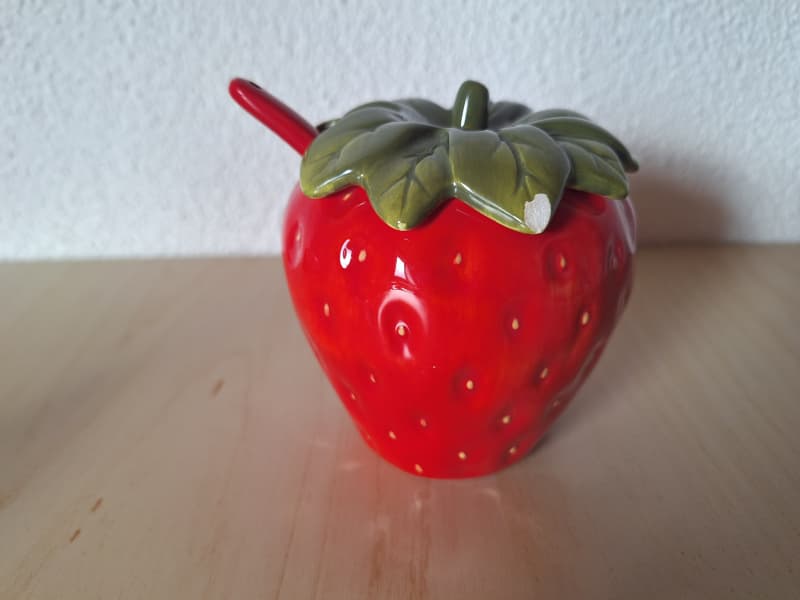 Zucker Schüssel Erdbeere mit Deckel und Löffel