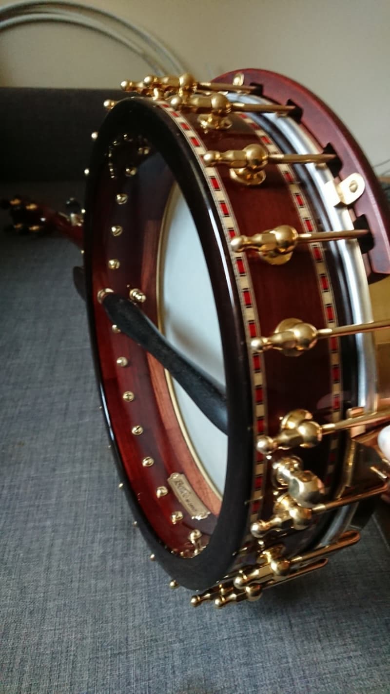 Bulas 12" Nussbaum 5 Saiten Banjo