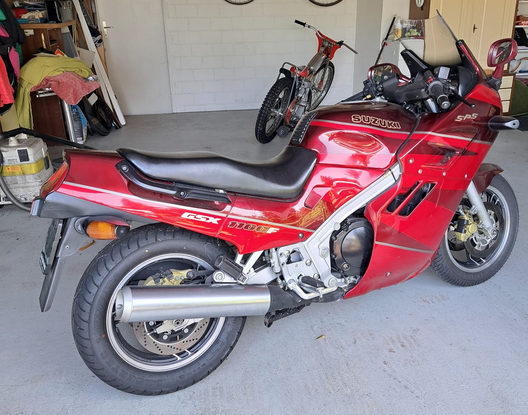 SUZUKI 1100 GSX - F