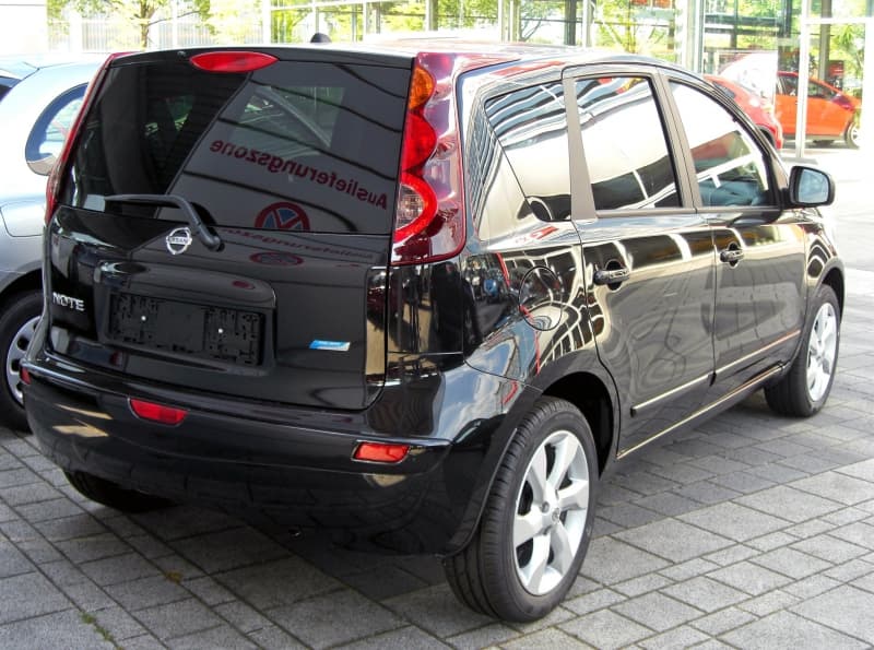 Ich verkaufe das Auto