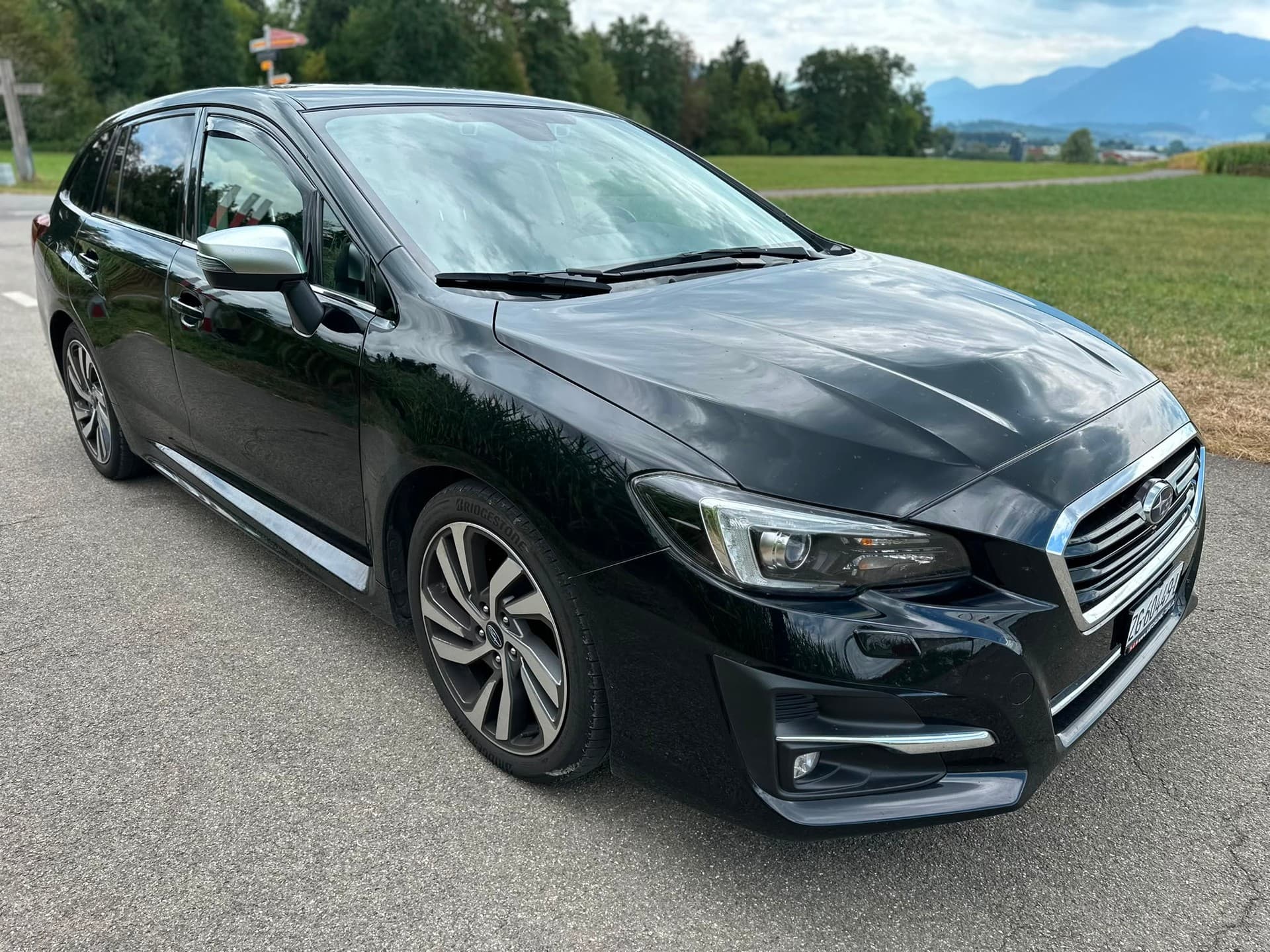 SUBARU Levorg 2.0i Swiss Plus AWD Lineartronic
