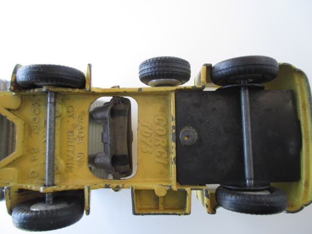 Vintage Corci Toys ERF 64G Cement LKW
