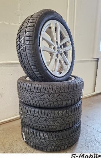 Audi A3 8Y Original Winterräder 17"