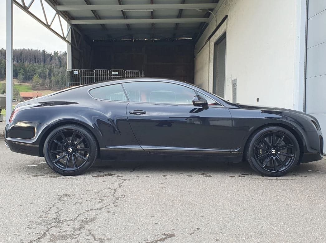 BENTLEY Continental Supersports 6.0