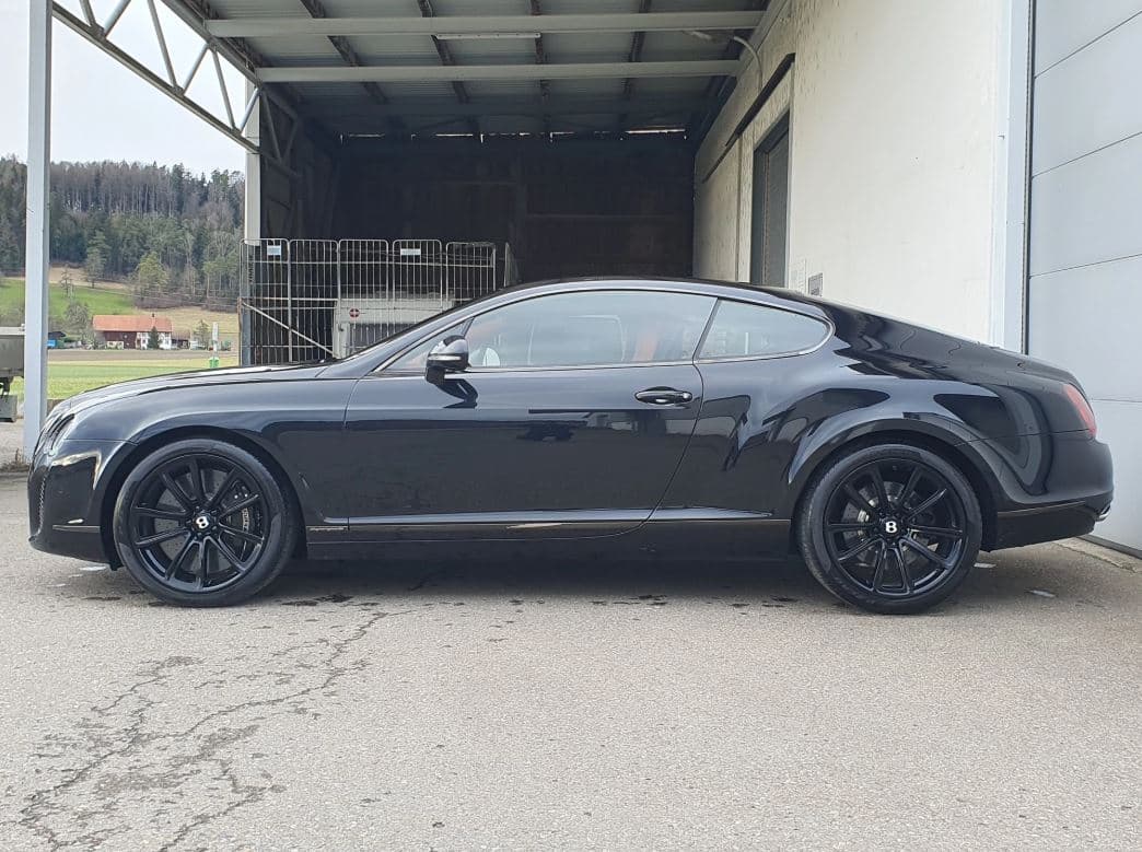 BENTLEY Continental Supersports 6.0