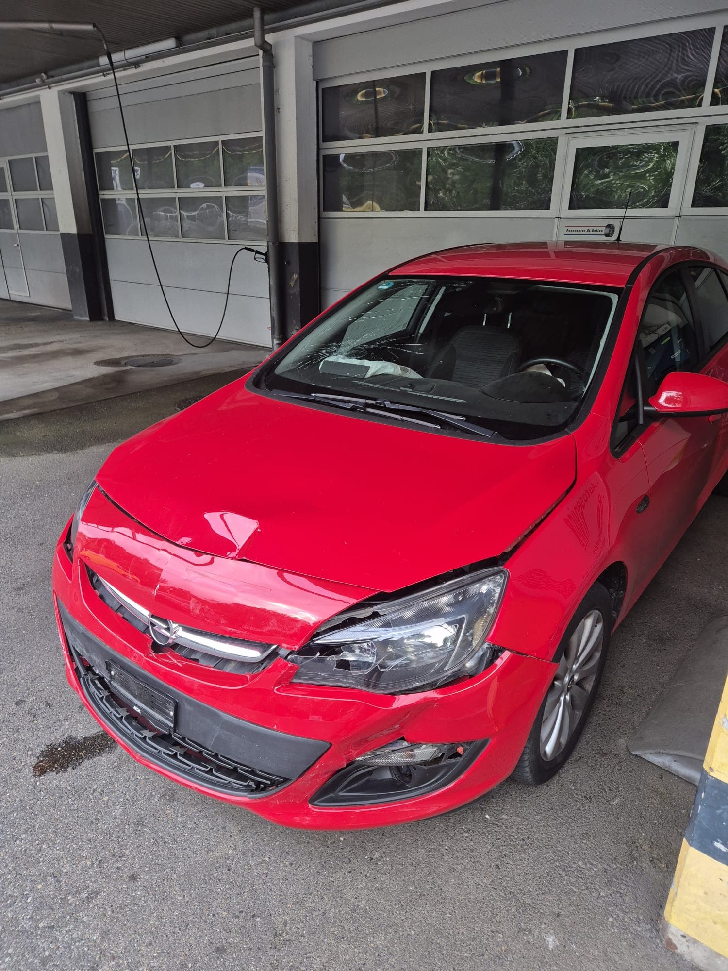 OPEL Astra 1.4i 16V Turbo Sport