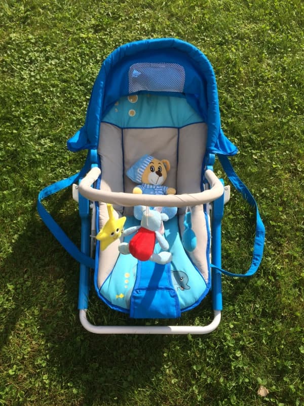 Baby Wiege in Blau