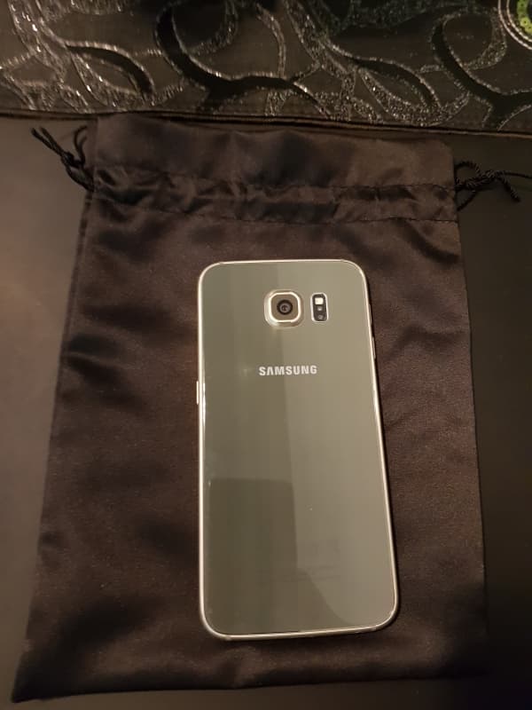 Handy SAMSUNG GALAXY S6,32 GB IN GOLD!!