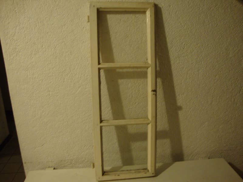 Altes Fenster mit Scheiben