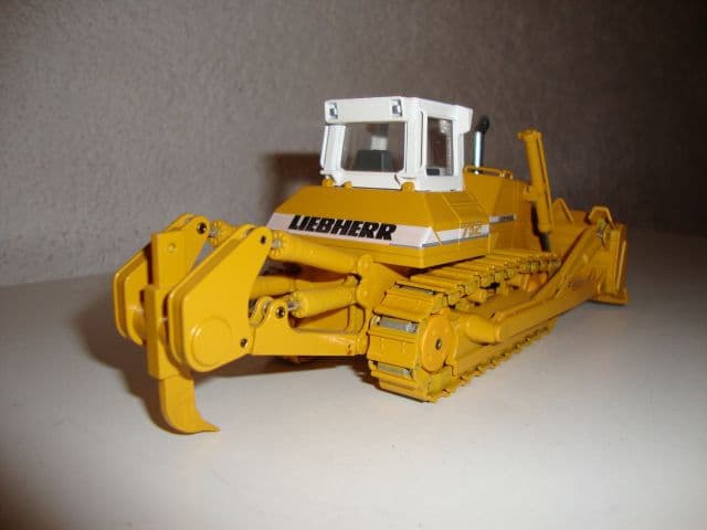 Liebherr 752 Planierraupe
