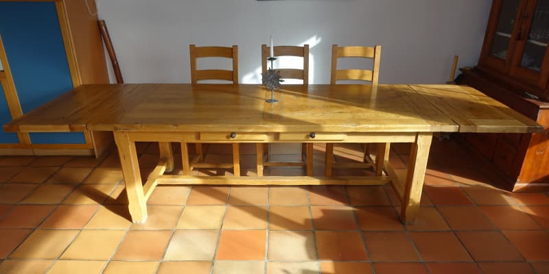 Klostertisch, Eiche, ausziehbar, Stühle, Hocker