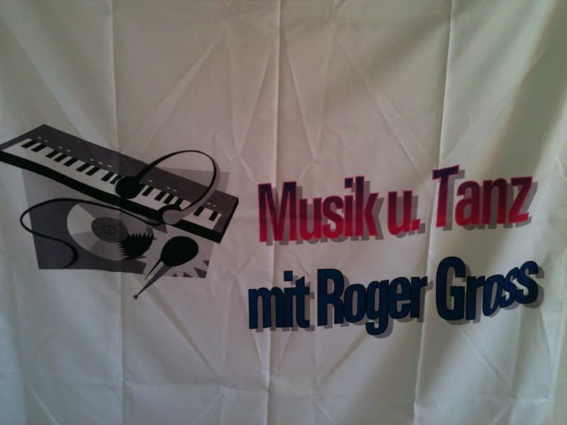 Musik und Tanz mit Roger