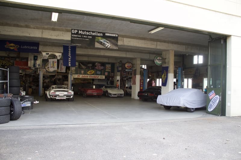 Lagerhalle / Garage