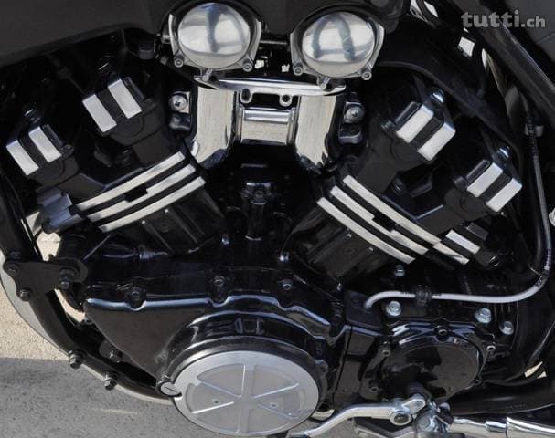 Yamaha V-MAX 1200