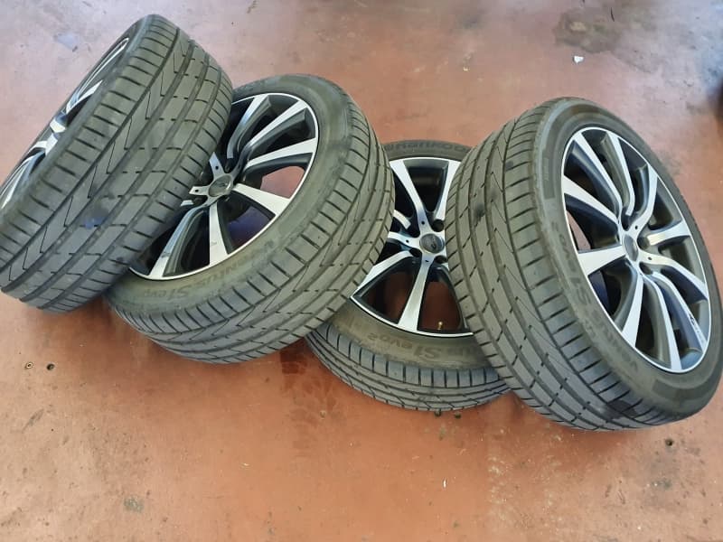 Aluräder Brock B21 8x19 Pneu 245/45ZR19
