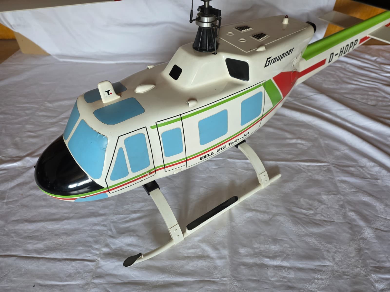 Graupner Bell 212 Twin Jet