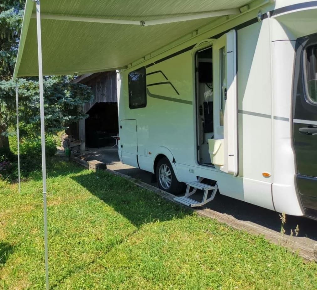 Hymer Tramp S 695 4,2 t - 417 CDI - 125 KW/170 PS