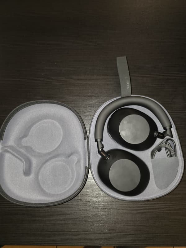Sony WH1000Xm6