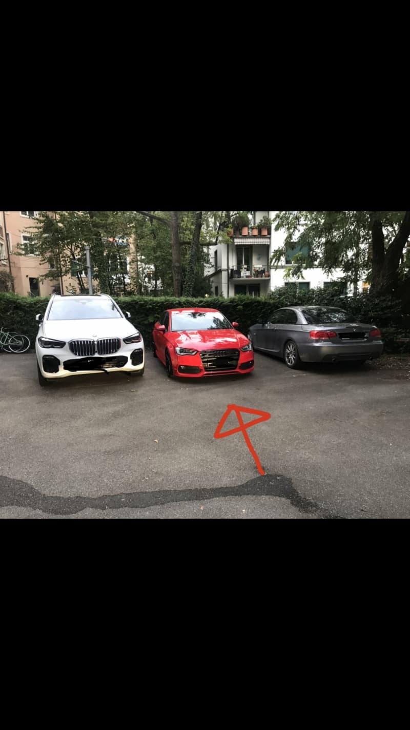 Vermiete Parkplatz