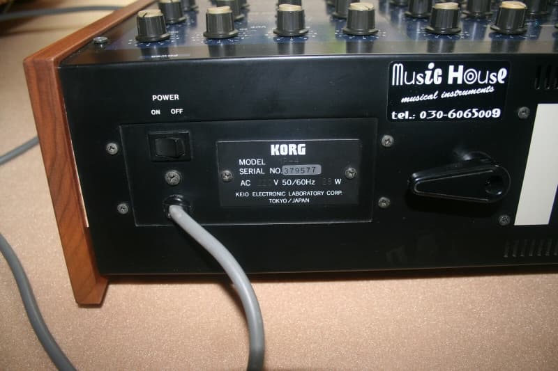 Analog Synthesizer Korg Monopoly