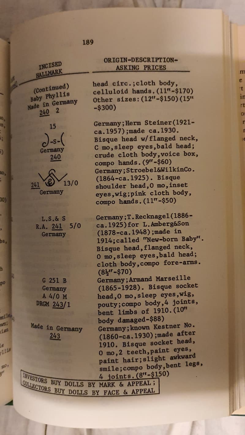 8 Bücher "Doll Mark Clues" Antiques Doll Marks