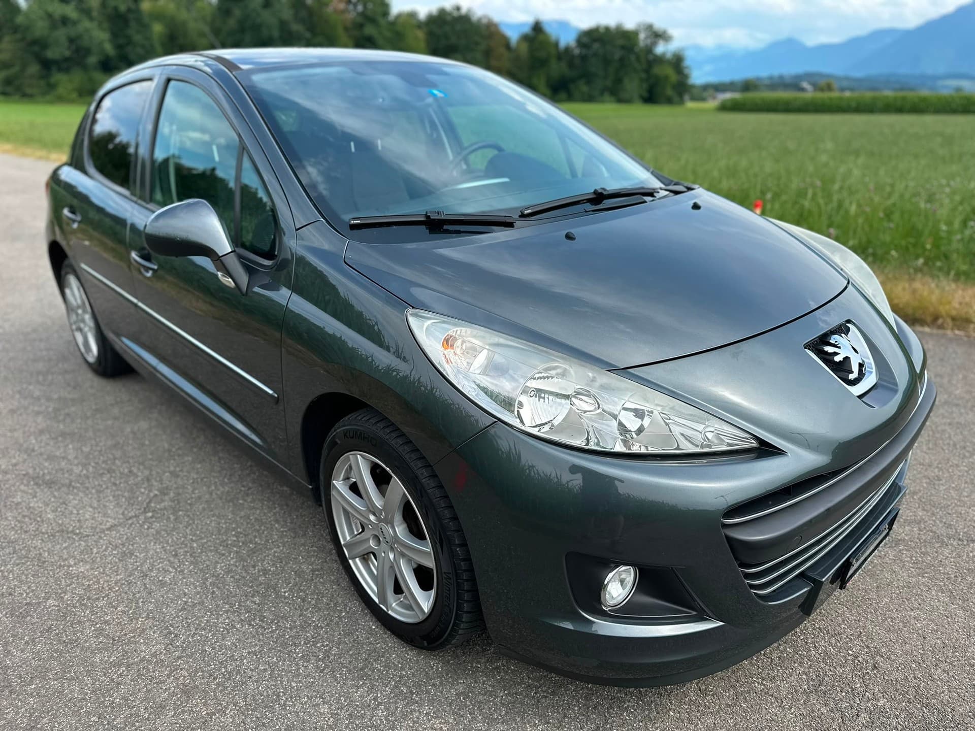 PEUGEOT 207 1.6 16V Lion Edition