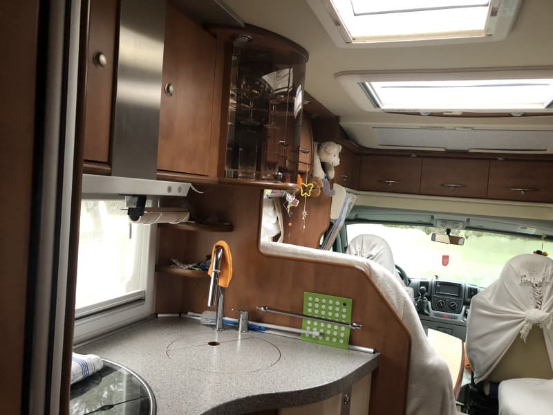 Wohnmobil Carthago Chic Cline 4.8 teilintegriert