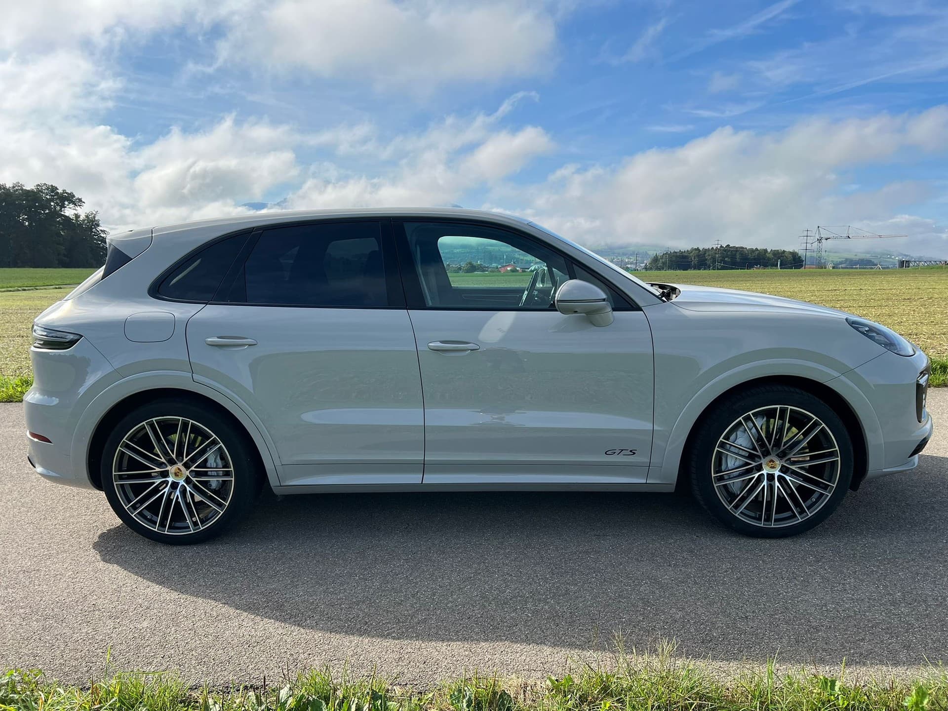 PORSCHE Cayenne GTS