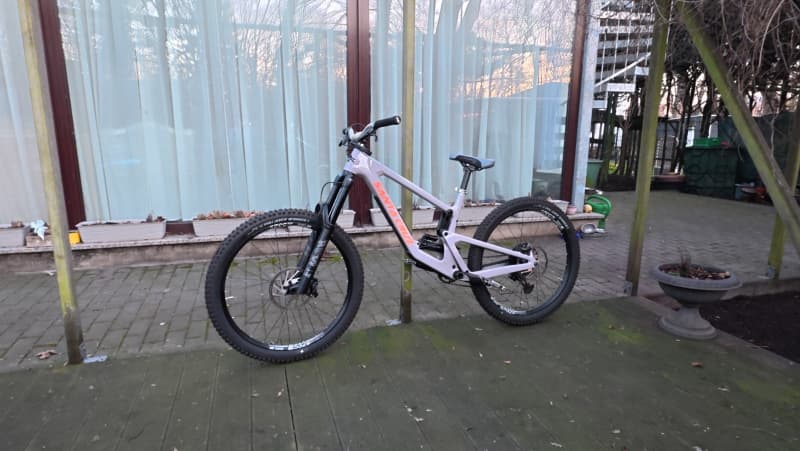 Nomad CC Fully Mountainbike