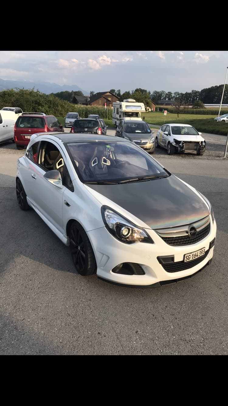 Corsa D OPC Nürburgring Edition NrE