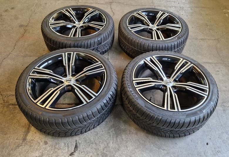 Volvo V60 Original Winterräder 19" Pirelli