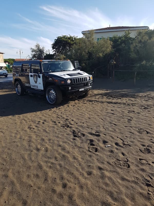 Hummer H2 mit LPG Fahrbar Absolutes Einzelstuck in Ganz Europa