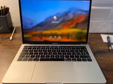 Macbook pro 13" mit touchbar (2016)