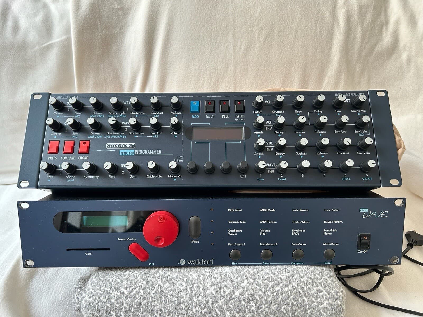 Waldorf Microwave 1 Rev A - Stereoping Programmer