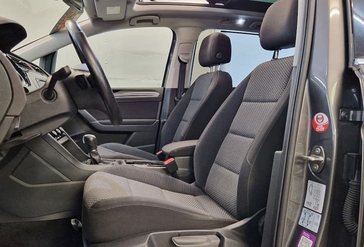 VW TOURAN 1.4 TSI Comfortline DSG 7-Sitze