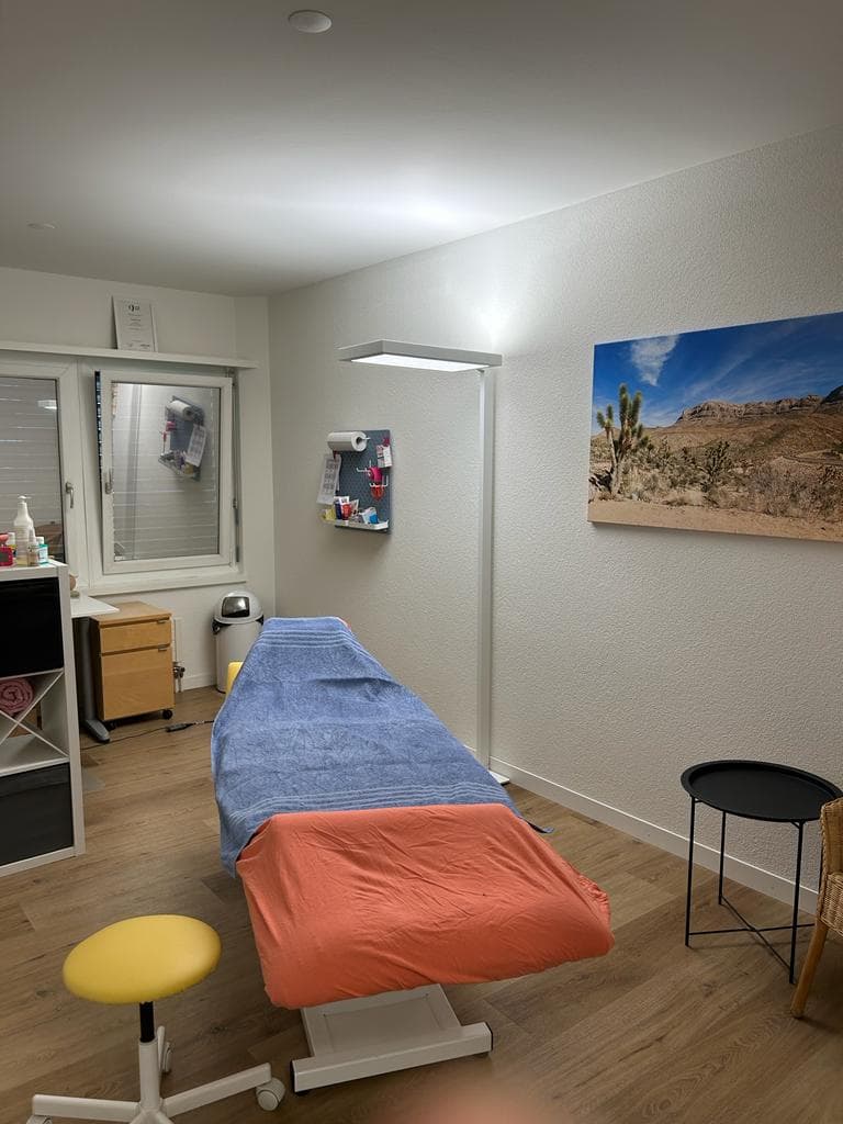Praxisraum per 01.05.2023 zu vermieten