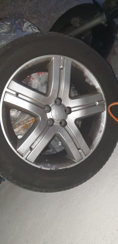 Michelin Pneus inkl. Subaru Forester 2011 Felgen