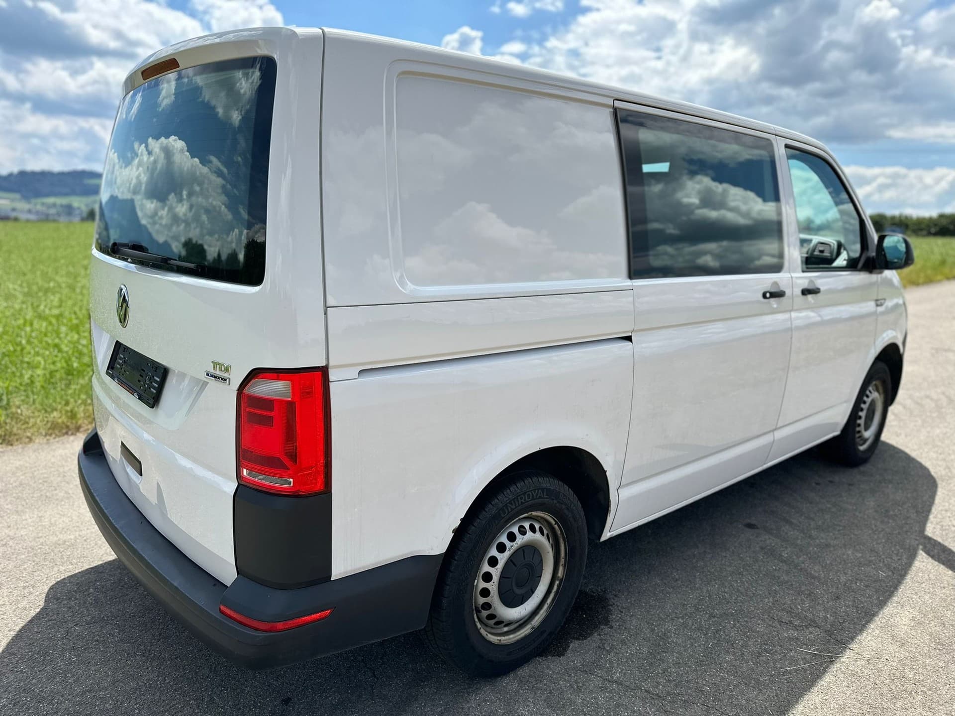 VW T6 2.0 TDI Entry