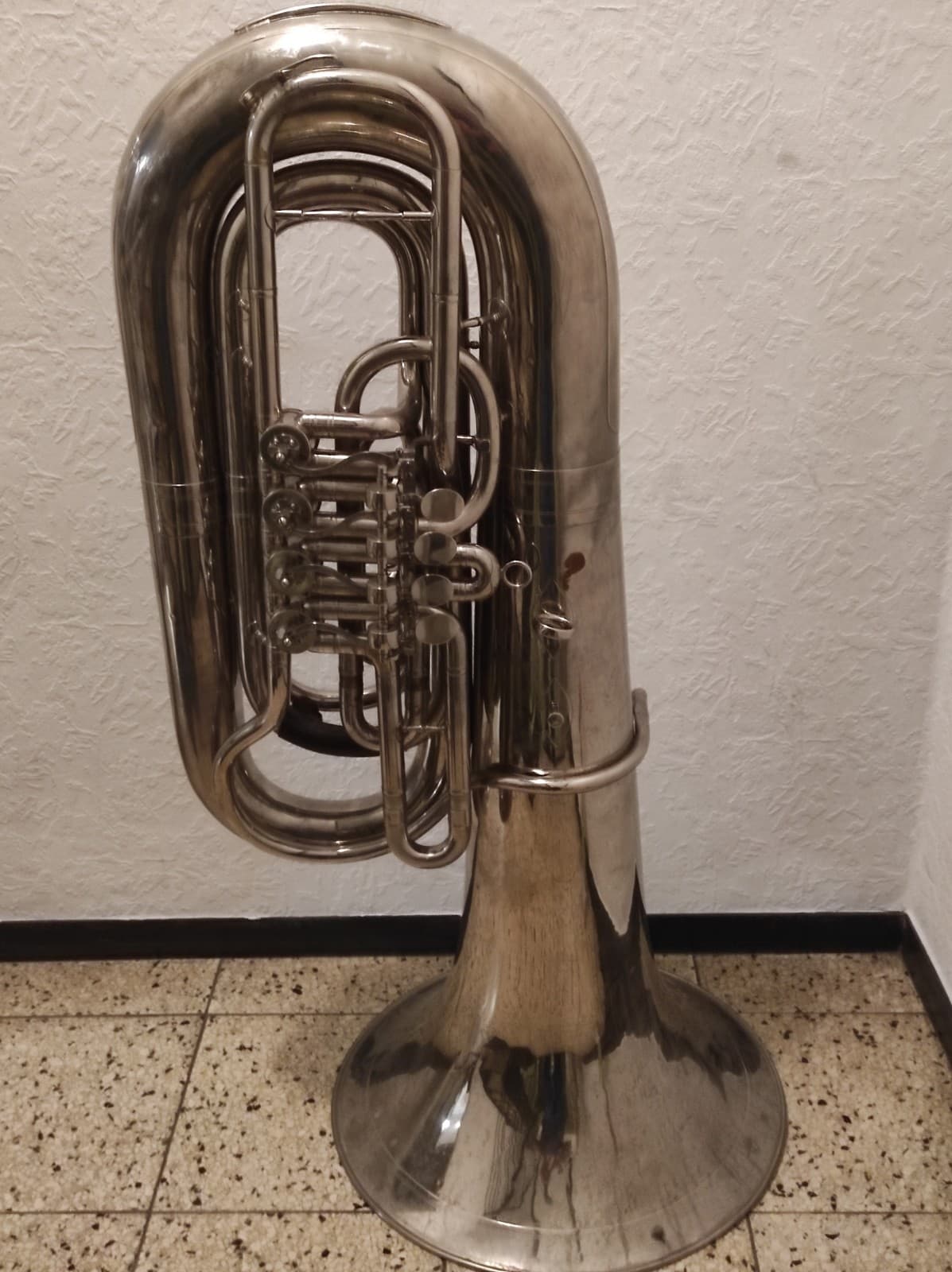 Bb Kaiser Tuba Miraphone 90A
