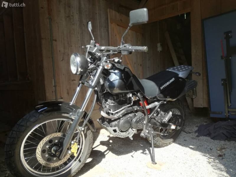Hyosung RT125D