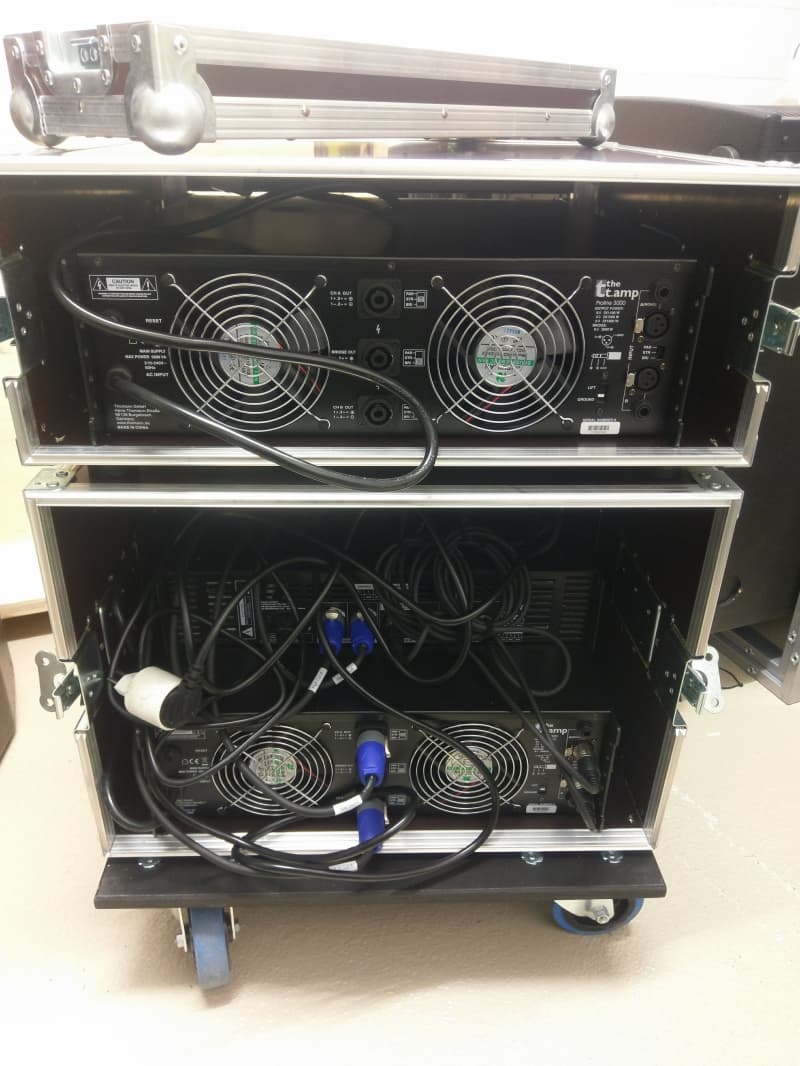 The Box Pro Soundsystem - 2x Tops & 4x Dual 18" Subwoofer