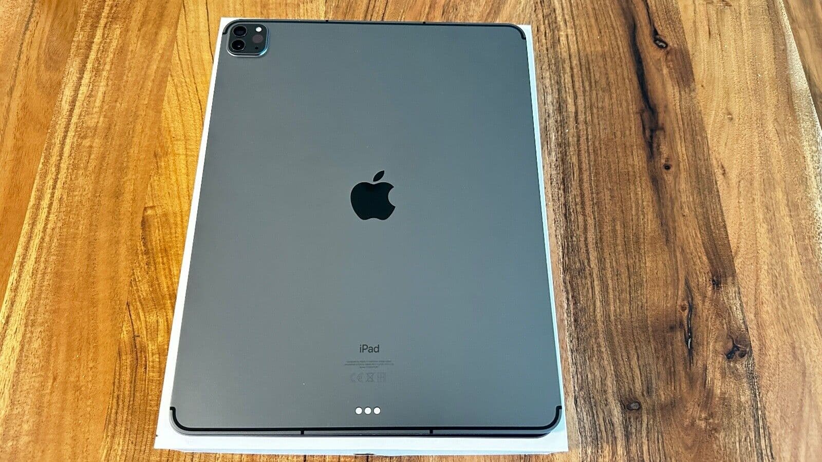 Apple iPad Pro 12.9 (5. Gen) 256GB Wi-Fi + Cellular (5G) Silber