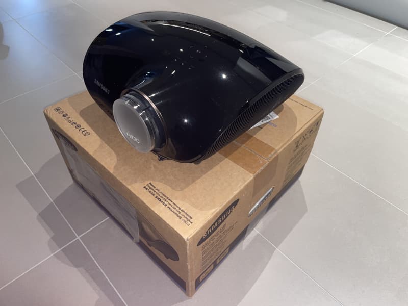 Samsung Full HD Heimkino-Beamer / Projektor, 1'000 Lumen
