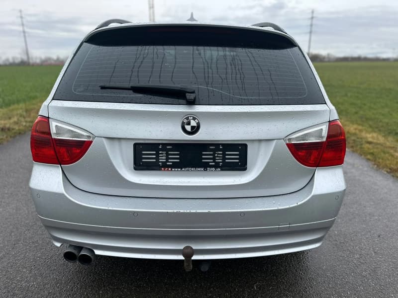 BMW 330d Touring