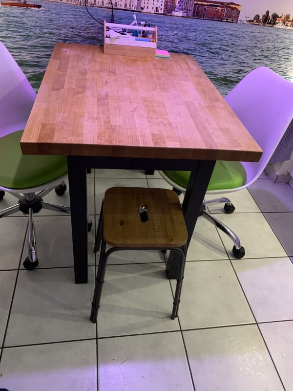 Mini Küchentisch inkl 2 Stühle auf Rollen