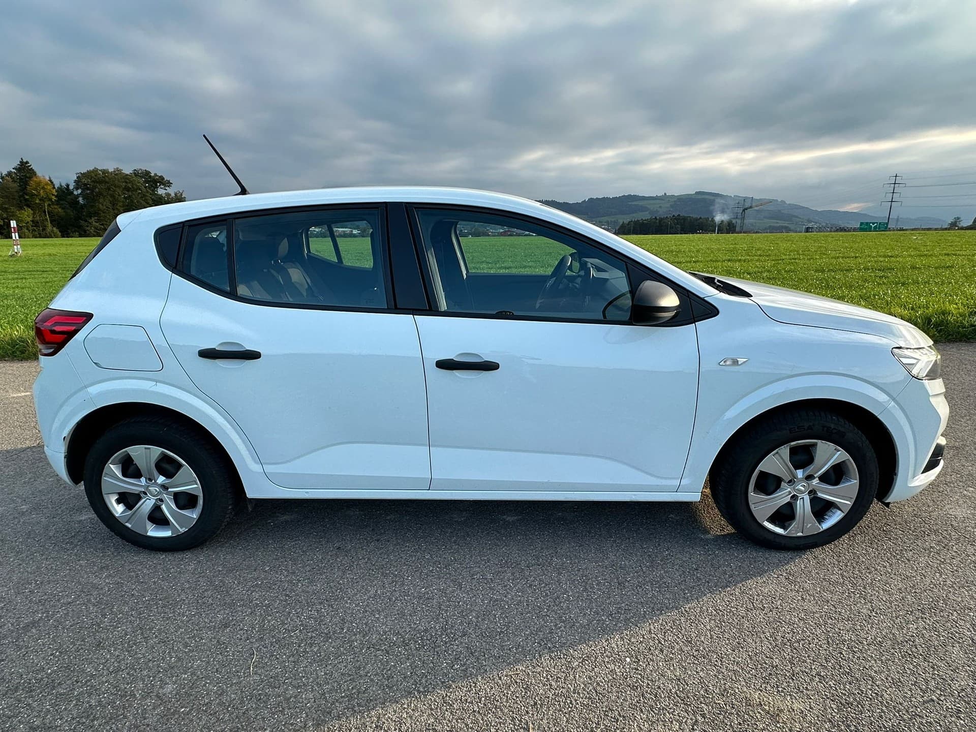 DACIA Sandero TCe 90 Essential