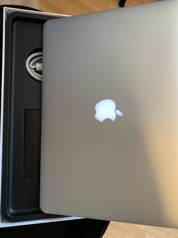 MacBook Pro Retina 15" Mid 2015
